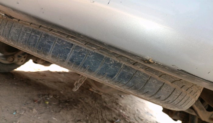 2017 Toyota Innova Crysta 2.8 GX AT 8 STR, Diesel, Automatic, 1,22,491 km, tyre