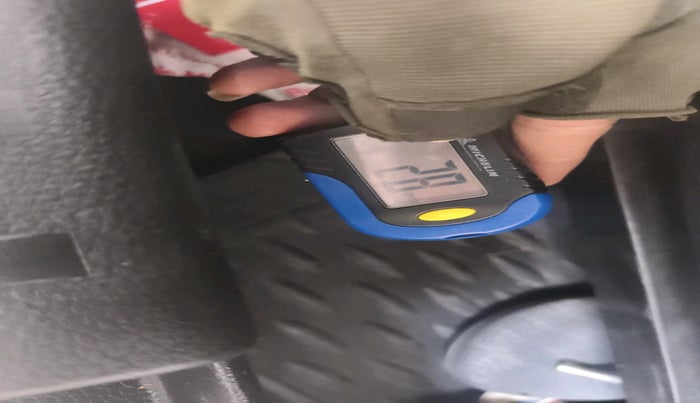 2014 Maruti Swift VXI, Petrol, Manual, 78,469 km, tyre