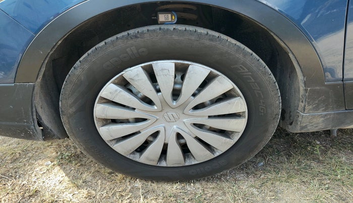 2021 Maruti S Cross SIGMA 1.5, Petrol, Manual, 1,00,191 km, tyre