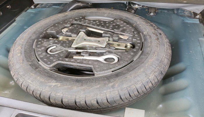 2021 Maruti S Cross SIGMA 1.5, Petrol, Manual, 1,00,191 km, tyre