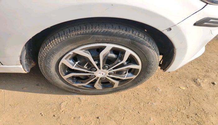 2020 Tata Tiago XT PETROL, Petrol, Manual, 77,329 km, tyre