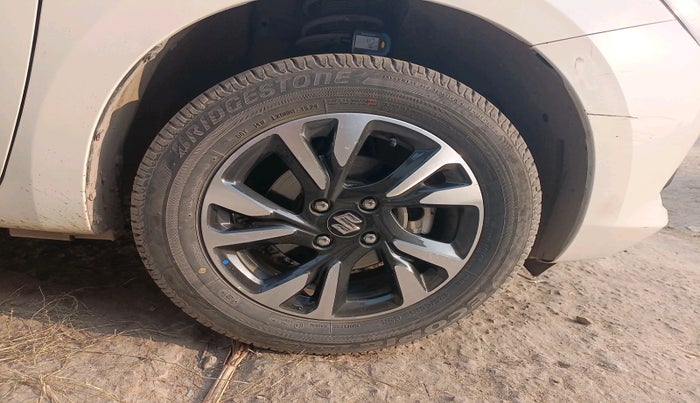 2024 Maruti Swift ZXi Plus, Petrol, Manual, 16,252 km, tyre