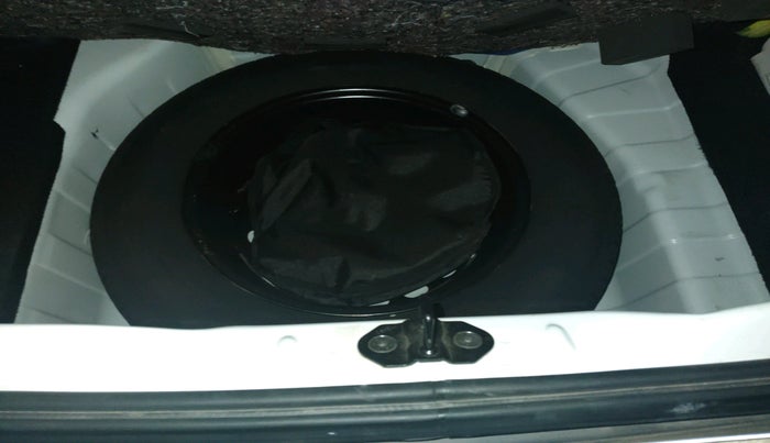 2024 Tata PUNCH ADVENTURE MT, Petrol, Manual, 17,695 km, tyre