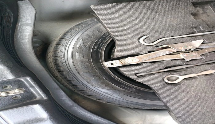 2015 Honda Jazz 1.2L I-VTEC V AT, Petrol, Automatic, 44,161 km, tyre