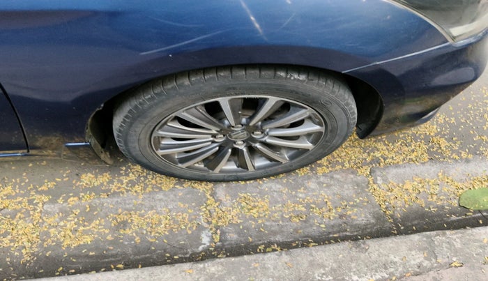 2019 Maruti Ciaz ALPHA  AT 1.5 SHVS PETROL, Petrol, Automatic, 28,934 km, tyre