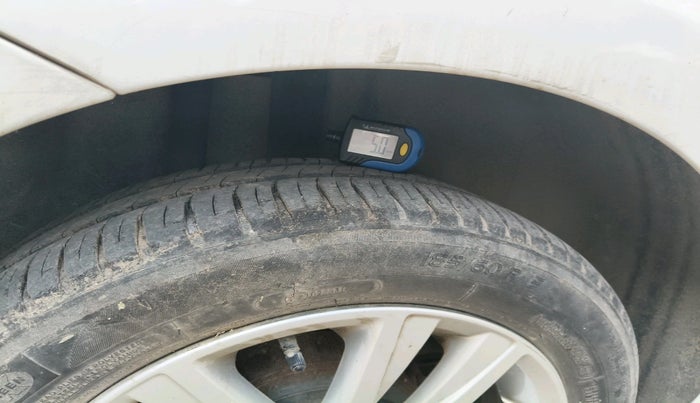 2015 Volkswagen Polo GT TSI AT, Petrol, Automatic, 1,06,895 km, tyre