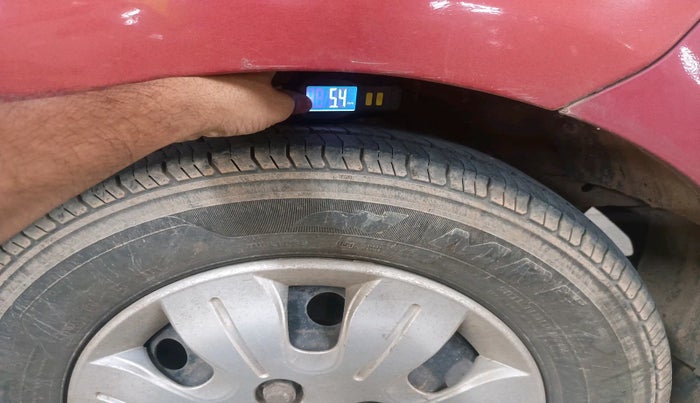 2010 Hyundai i10 SPORTZ 1.2, Petrol, Manual, 74,691 km, tyre