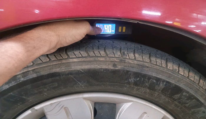 2010 Hyundai i10 SPORTZ 1.2, Petrol, Manual, 74,691 km, tyre