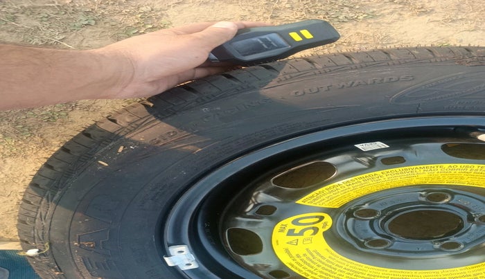 2019 Volkswagen Polo HIGHLINE PLUS 1.5, Diesel, Manual, 77,858 km, tyre