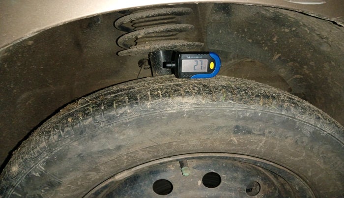 2019 Maruti Dzire VDI, Diesel, Manual, 1,25,377 km, tyre