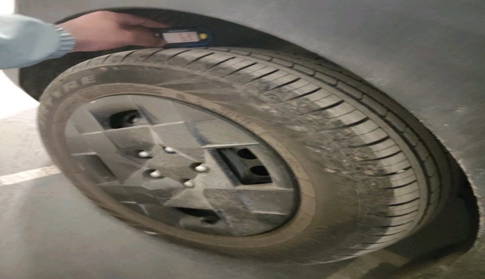 2025 KIA SYROS HTK (O) 1.0 Turbo 6MT, Petrol, Manual, 2,311 km, tyre