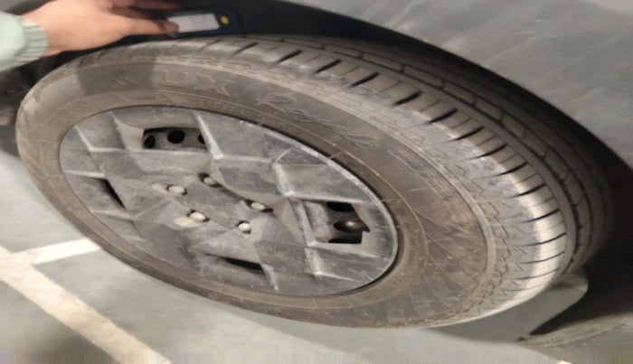 2025 KIA SYROS HTK (O) 1.0 Turbo 6MT, Petrol, Manual, 2,311 km, tyre