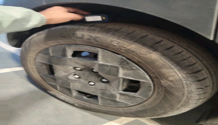 2025 KIA SYROS HTK (O) 1.0 Turbo 6MT, Petrol, Manual, 2,311 km, tyre