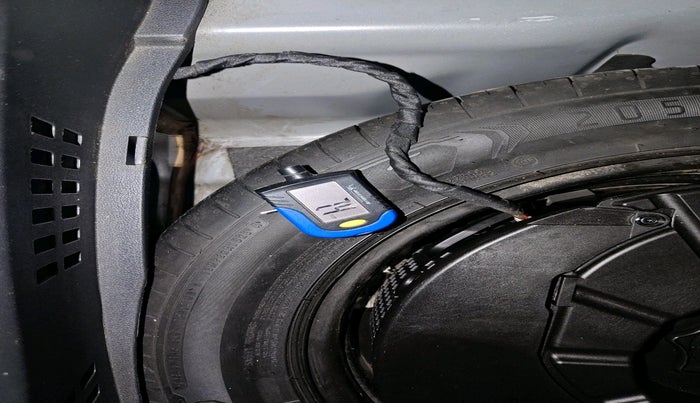 2021 Skoda KUSHAQ STYLE 1.0L TSI AT, Petrol, Automatic, 55,005 km, tyre