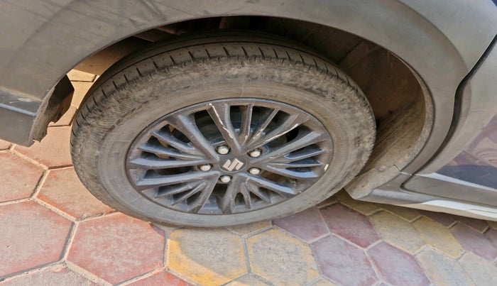 2019 Maruti XL6 ALPHA AT, Petrol, Automatic, 97,083 km, tyre