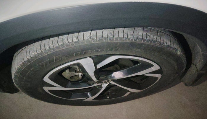 2021 CITROEN C5 AIRCROSS SHINE DUAL TONE, Diesel, Automatic, 85,269 km, tyre