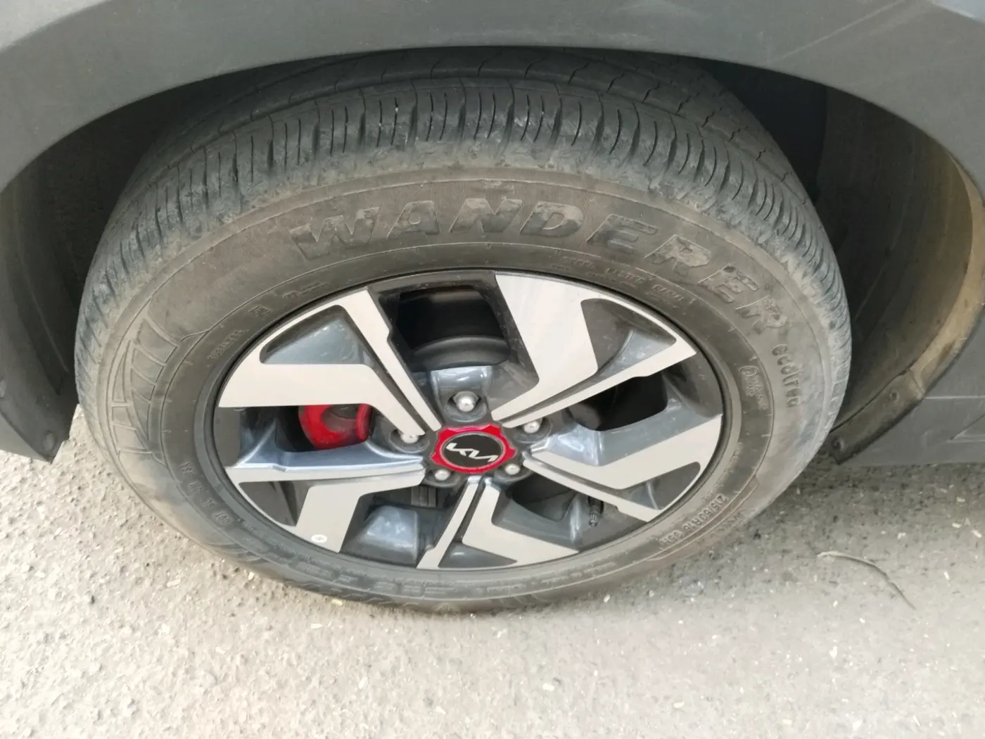 2023 KIA SONET GTX PLUS 1.5 IMT, Diesel, Manual, 11,466 km, tyre