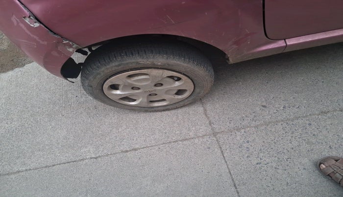 2016 Tata Nano TWIST XTA, Petrol, Automatic, 53,493 km, tyre