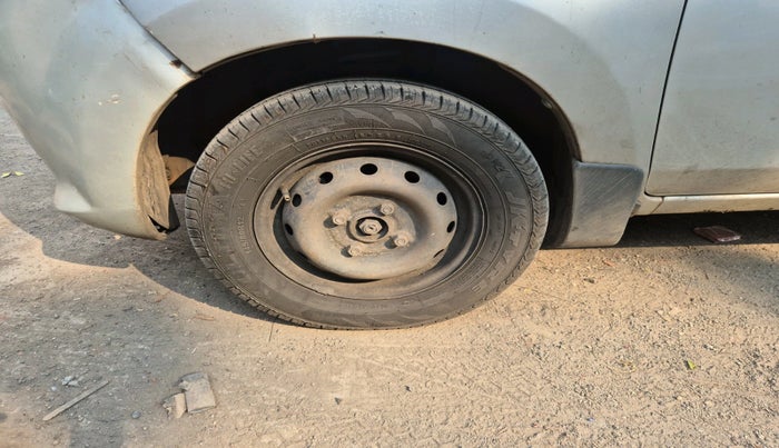 2012 Maruti Alto K10 LXI, Petrol, Manual, 1,23,186 km, tyre