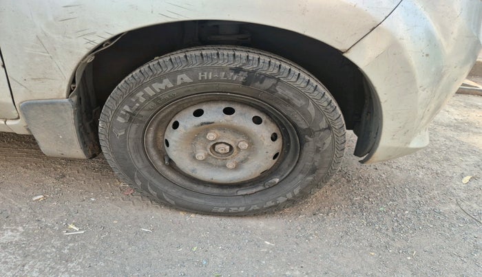 2012 Maruti Alto K10 LXI, Petrol, Manual, 1,23,186 km, tyre