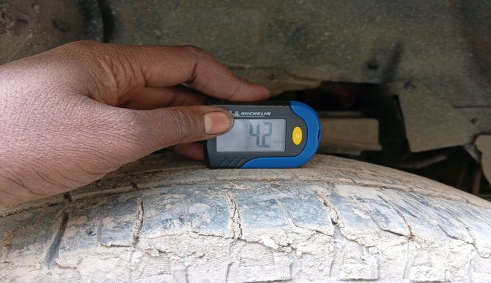 2018 Mahindra Bolero POWER PLUS ZLX, Diesel, Manual, 1,53,614 km, tyre