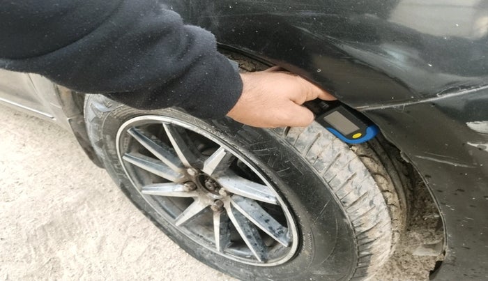 2011 Hyundai i20 SPORTZ 1.2, Petrol, Manual, 1,31,448 km, tyre