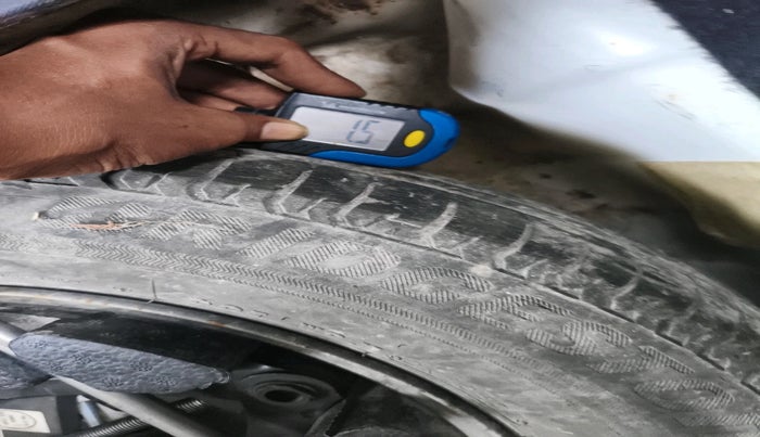 2021 Tata ALTROZ XE PETROL, Petrol, Manual, 63,263 km, tyre