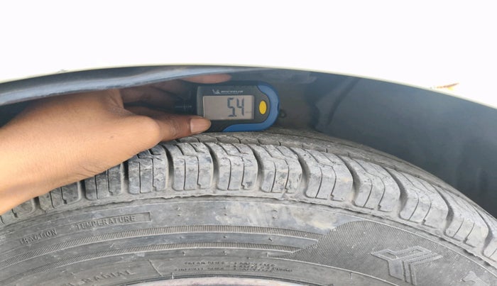 2021 Tata ALTROZ XE PETROL, Petrol, Manual, 63,263 km, tyre