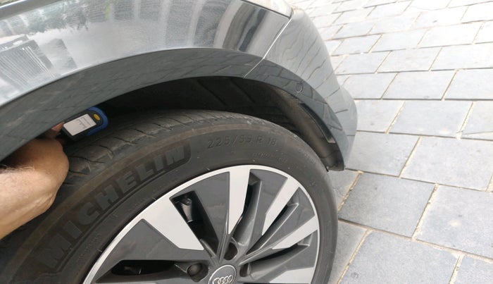 2019 Audi A6 45 TFSI TECHNOLOGY, Petrol, Automatic, 30,615 km, tyre