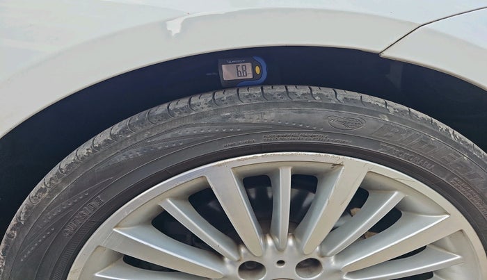 2016 BMW 3 Series  GT 320d Luxury Line, Diesel, Automatic, 91,265 km, tyre