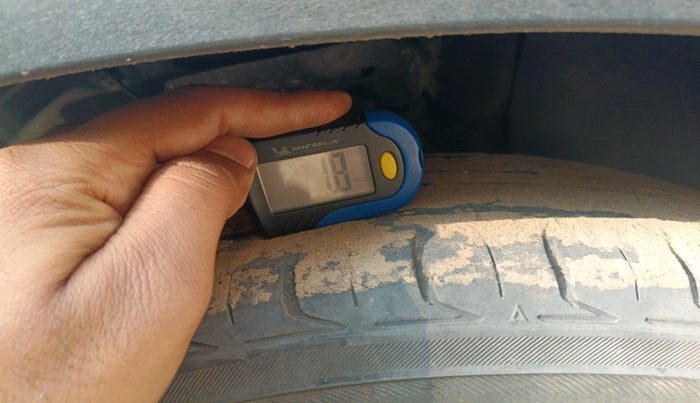 2020 Hyundai VENUE SX(O) 1.4 CRDI, Diesel, Manual, 1,55,052 km, tyre