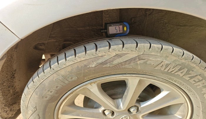 2016 Hyundai Grand i10 ASTA 1.2 KAPPA VTVT, Petrol, Manual, 82,771 km, tyre