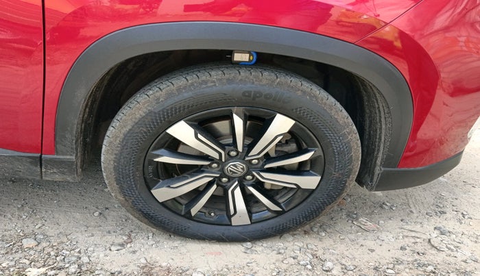 2020 MG HECTOR SHARP 2.0 DIESEL, Diesel, Manual, 58,889 km, tyre