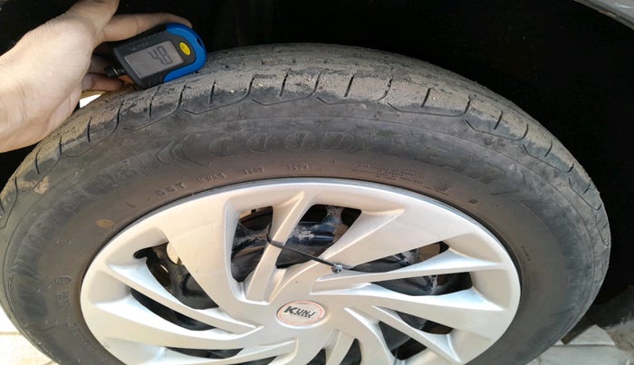 2018 Maruti Baleno DELTA PETROL 1.2, Petrol, Manual, 1,74,658 km, tyre