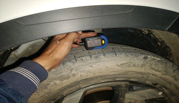 2019 Hyundai VENUE SX (O) 1.5 CRDI, Diesel, Manual, 1,16,038 km, tyre