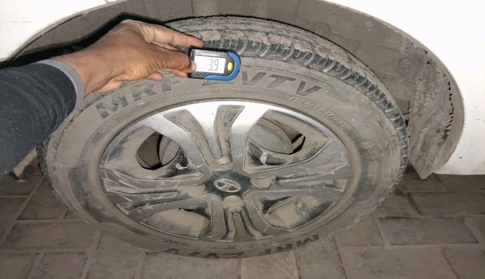 2023 Tata TIGOR XZ PLUS CNG, Petrol, Manual, 29,472 km, tyre