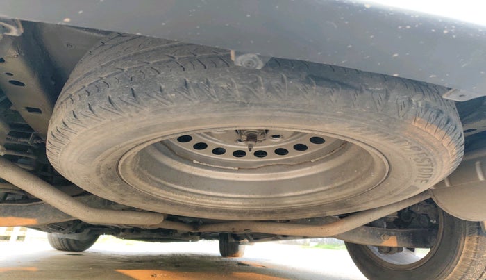 2019 Mahindra XUV500 W11, Diesel, Manual, 52,195 km, tyre