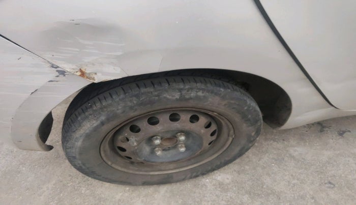 2011 Hyundai i20 MAGNA (O) 1.4 CRDI, Diesel, Manual, 2,07,052 km, tyre