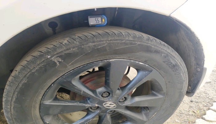 2017 Hyundai Elite i20 SPORTZ 1.2, Petrol, Manual, 97,142 km, tyre