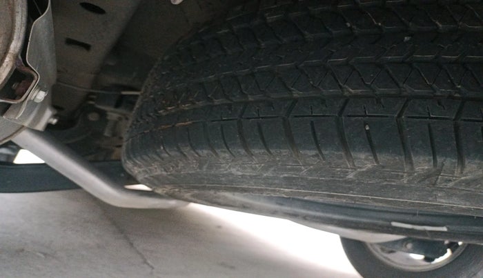 2019 Mahindra XUV500 W9, Diesel, Manual, 68,352 km, tyre