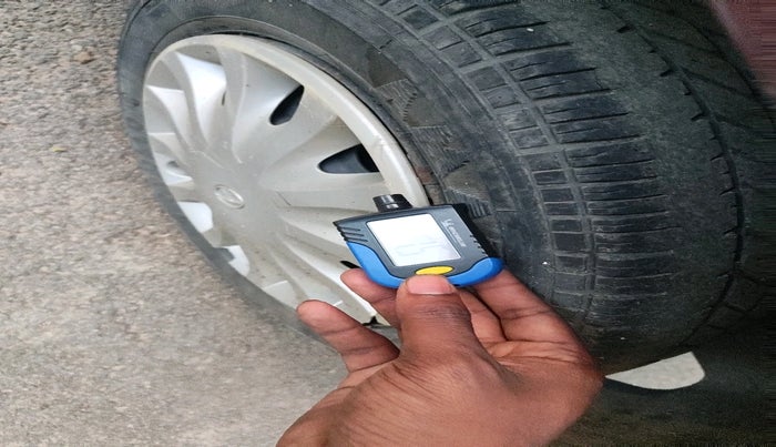 2010 Tata Indigo ECS LX TDI, Diesel, Manual, 75,203 km, tyre