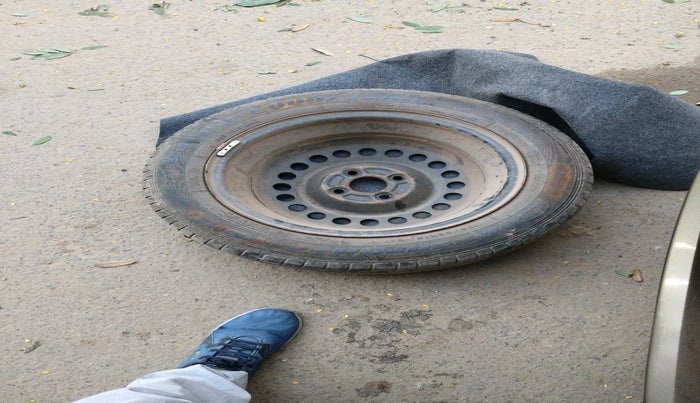 2010 Honda City 1.5L I-VTEC V MT, Petrol, Manual, 78,352 km, tyre