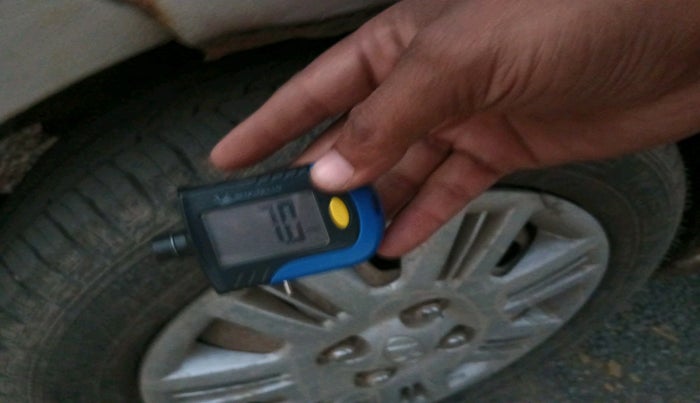 2011 Hyundai Santro Xing GL, Petrol, Manual, 1,36,900 km, tyre