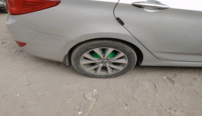 2015 Hyundai Verna FLUIDIC 4S 1.6 VTVT S(O), Petrol, Manual, 56,658 km, tyre