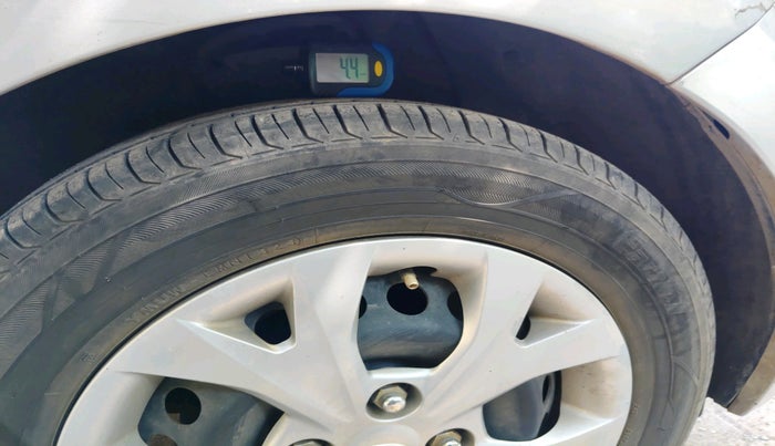 2016 Hyundai Grand i10 MAGNA 1.2 KAPPA VTVT, Petrol, Manual, 57,921 km, tyre