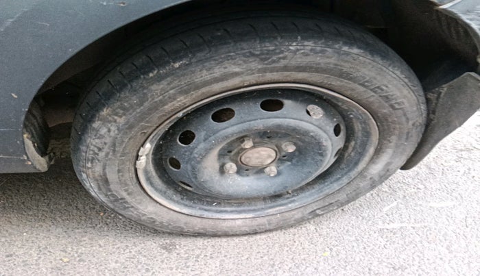 2011 Tata Indica Vista VX QUADRAJET, Diesel, Manual, 1,38,392 km, tyre