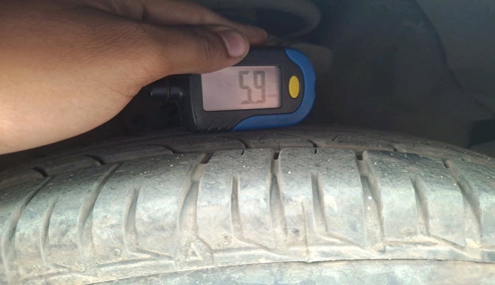 2011 Hyundai i20 MAGNA 1.2, Petrol, Manual, 34,683 km, tyre