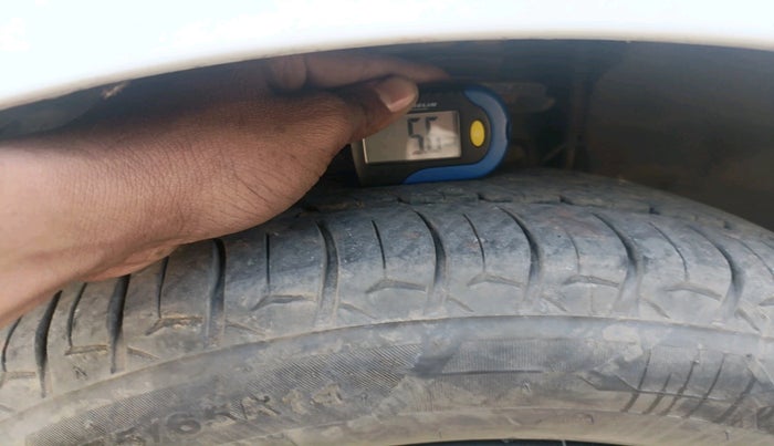 2022 Tata Tiago XT CNG, Petrol, Manual, 62,780 km, tyre