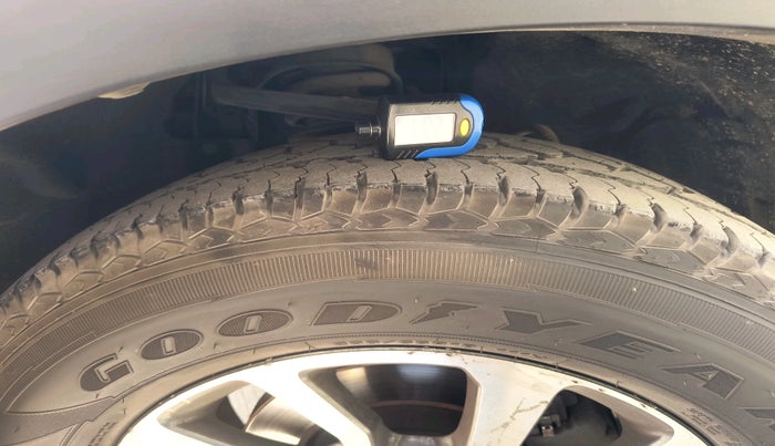 2023 Mahindra SCORPIO-N Z8 L DIESEL AT 2WD 7 STR, Diesel, Automatic, 40,609 km, tyre