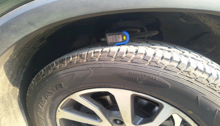 2023 Mahindra SCORPIO-N Z8 L DIESEL AT 2WD 7 STR, Diesel, Automatic, 40,609 km, tyre